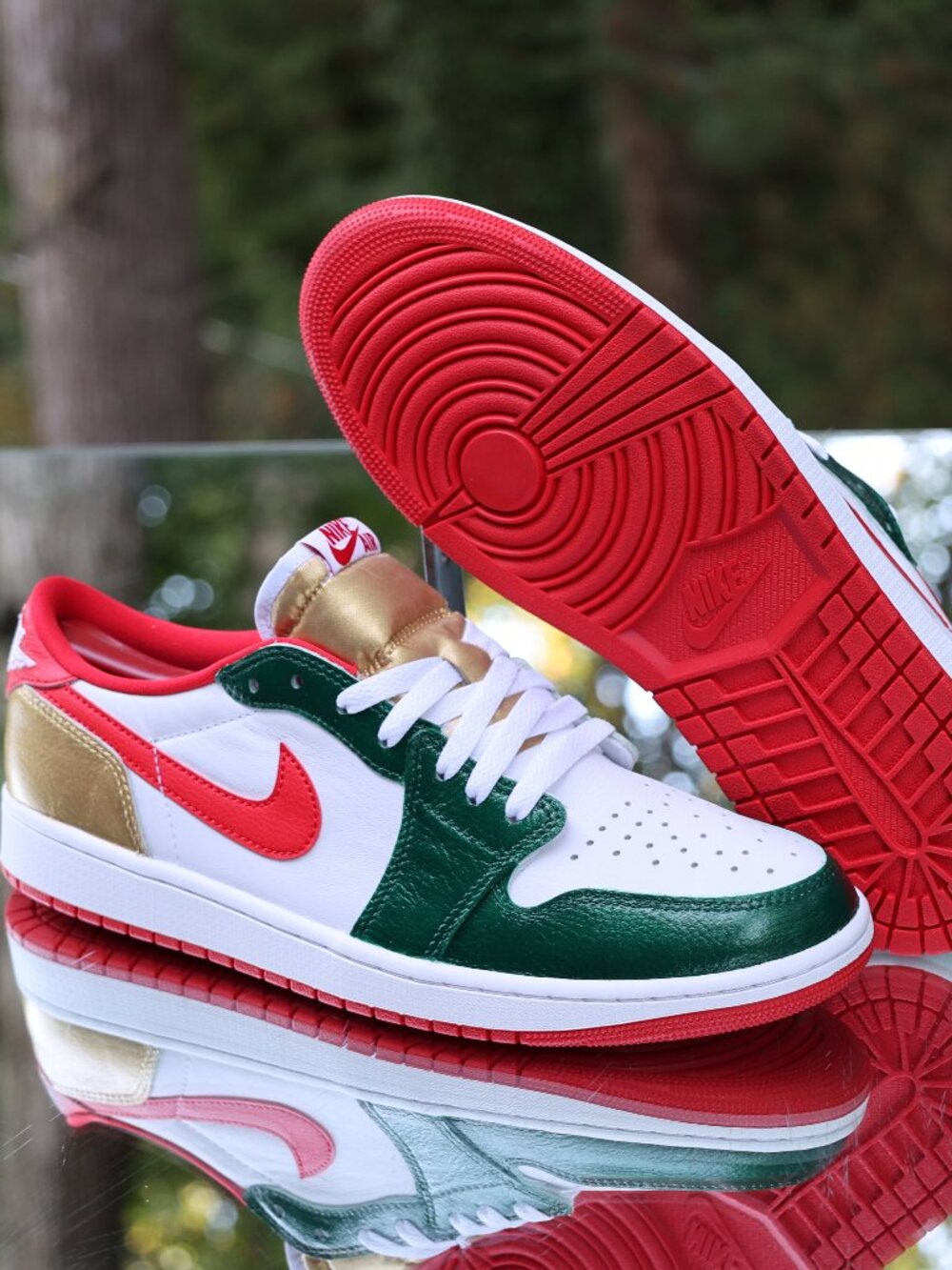 Air Jordan 1 Retro Low OG Red Green Gold - Picture 5 of 15